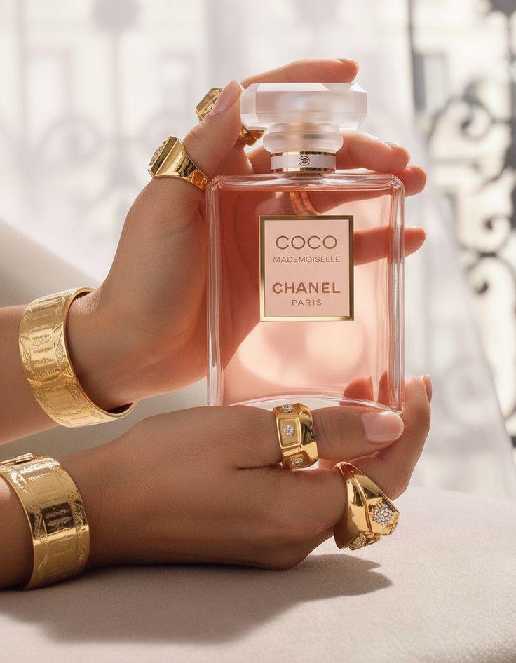 COCO Chanel Fragrance Studio 27